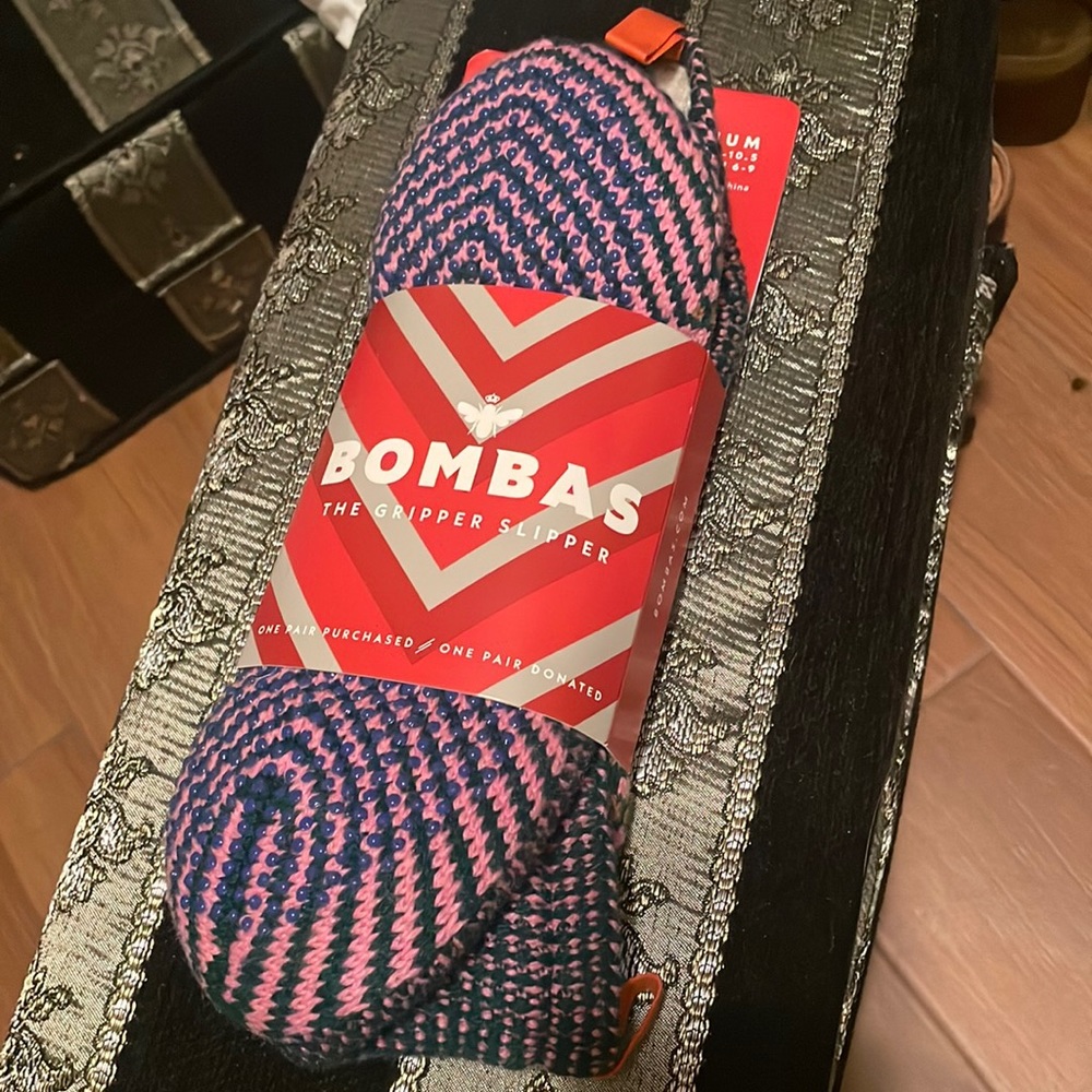 Bombas size medium